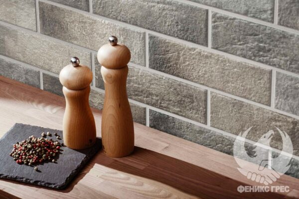 Loft-Brick-Pepper-3